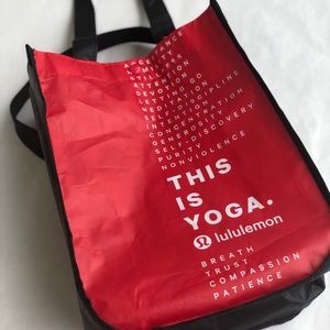 Lululemon reusable bag